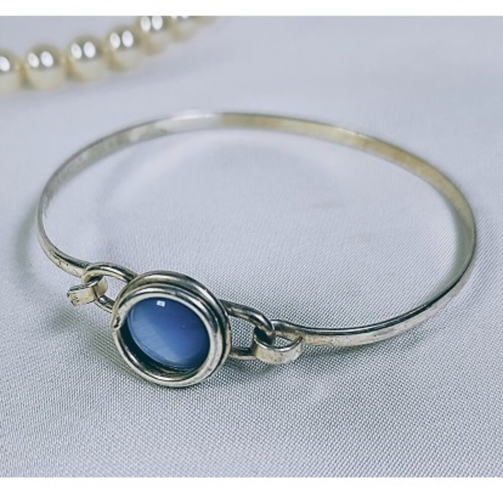 925 Silver and Blue Labradorite Stone Forged Hook Clasp Bracelet